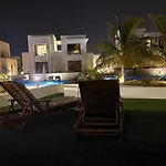 Hawana Salalah Poolside Apartment